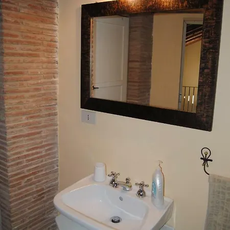 La Casa Di Aral *